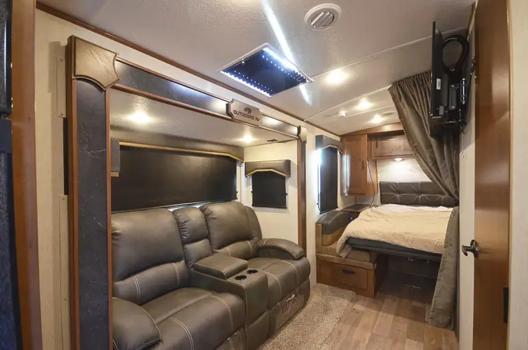 2026 Outdoors RV Creek Side interior