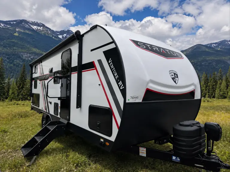 2027 Venture Stratus